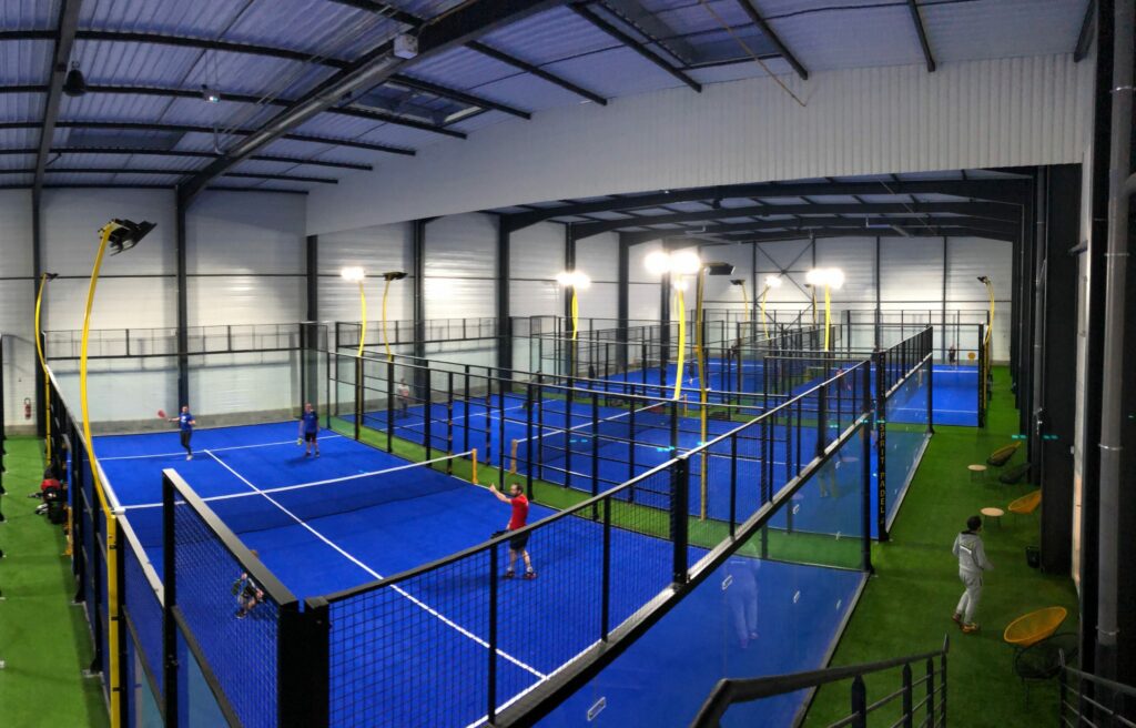 esprit-padel-vue-dessus-scaled-1-1024×656